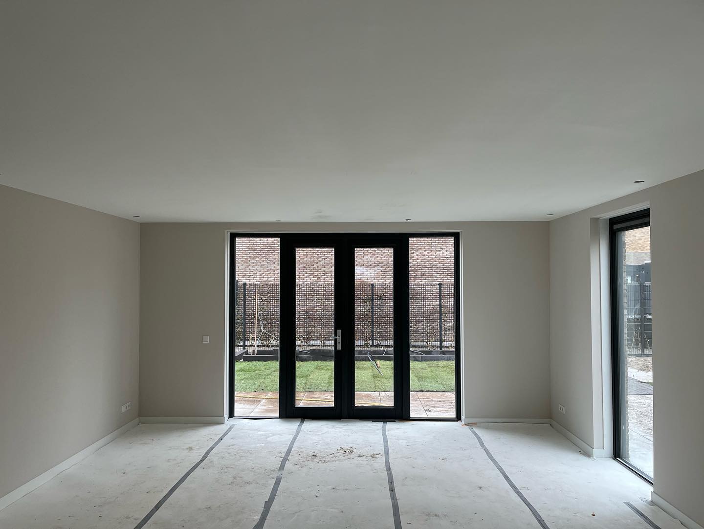 Renovlies & Airless Gespoten Plafond
