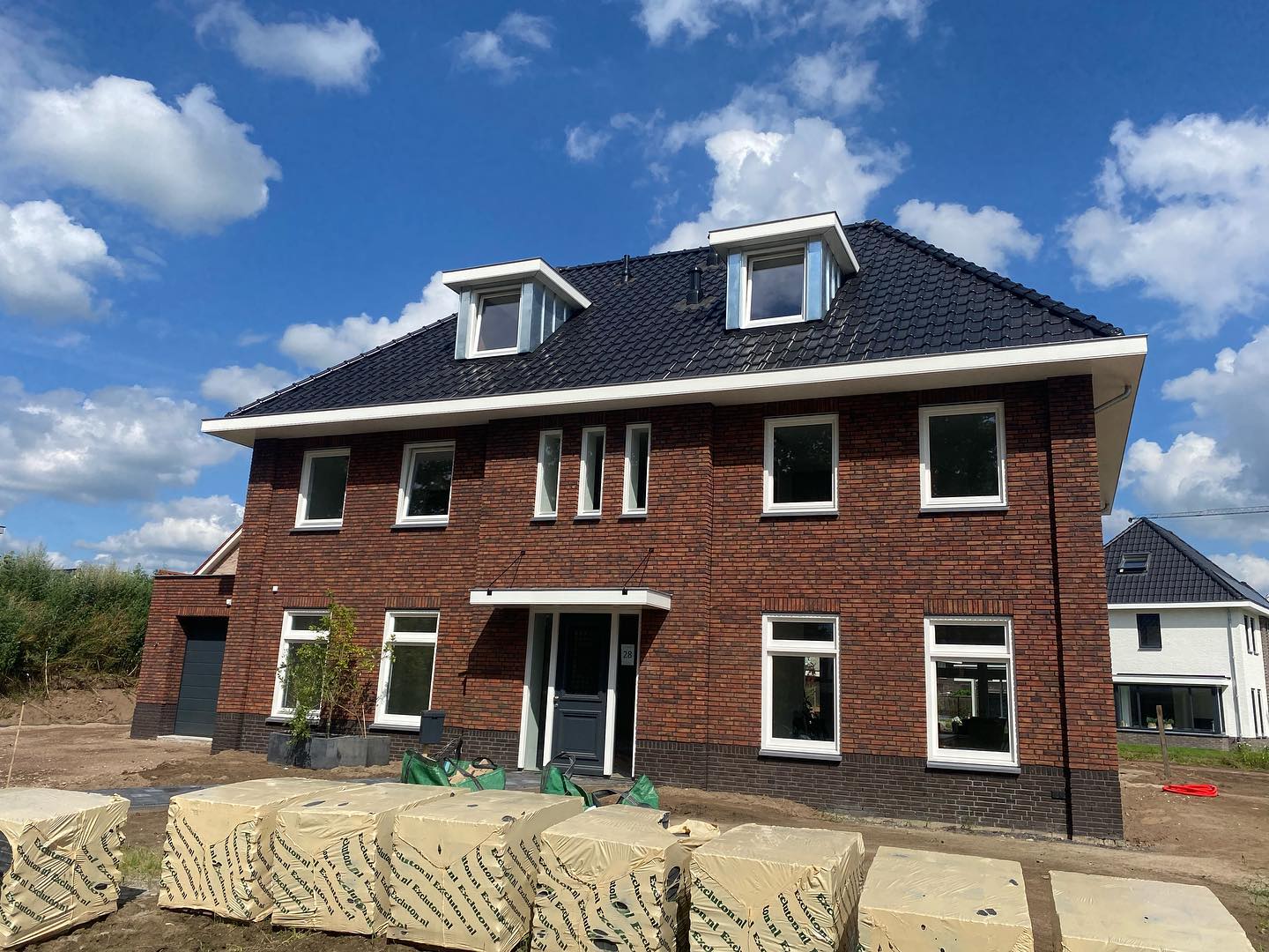 Binnen- en Buitenwerkzaamheden