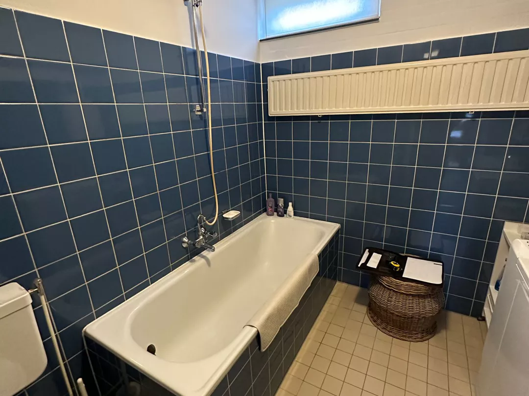 Gladde vloer voor anti-slip behandeling - Klaassen Installaties