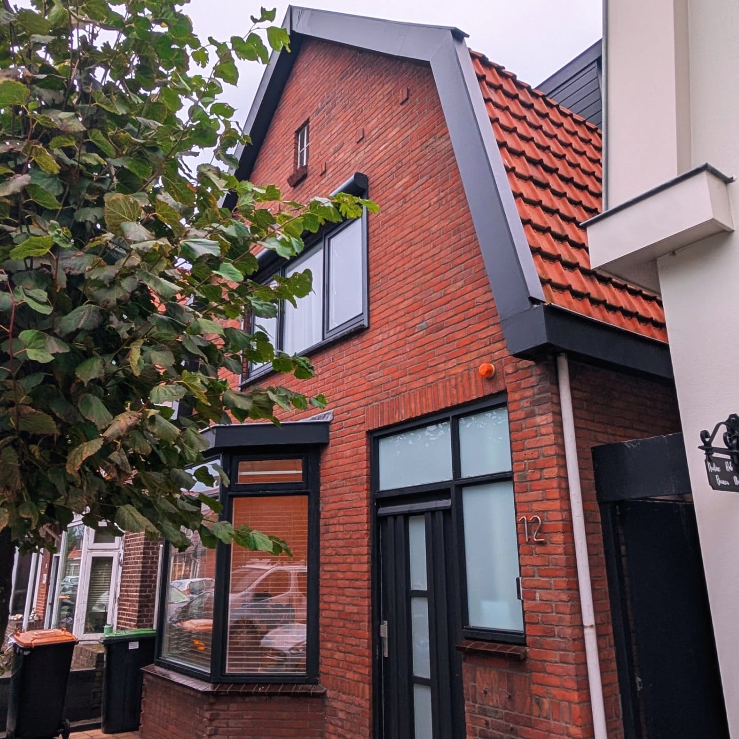 Vakkundige badkamer renovatie door Timmer- en Onderhoudsbedrijf Ebbelink in Hilversum