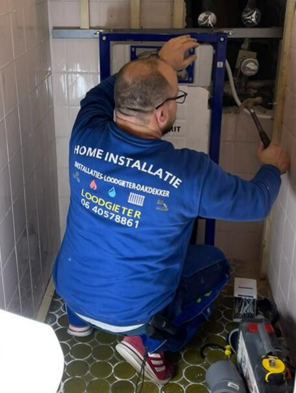 Professionele loodgietersdiensten door Home Installatie